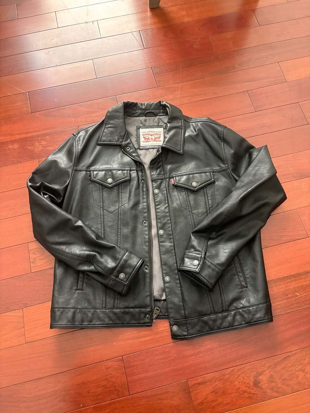 Levi's Men's Faux Leather Midweight Trucker Jacket Black